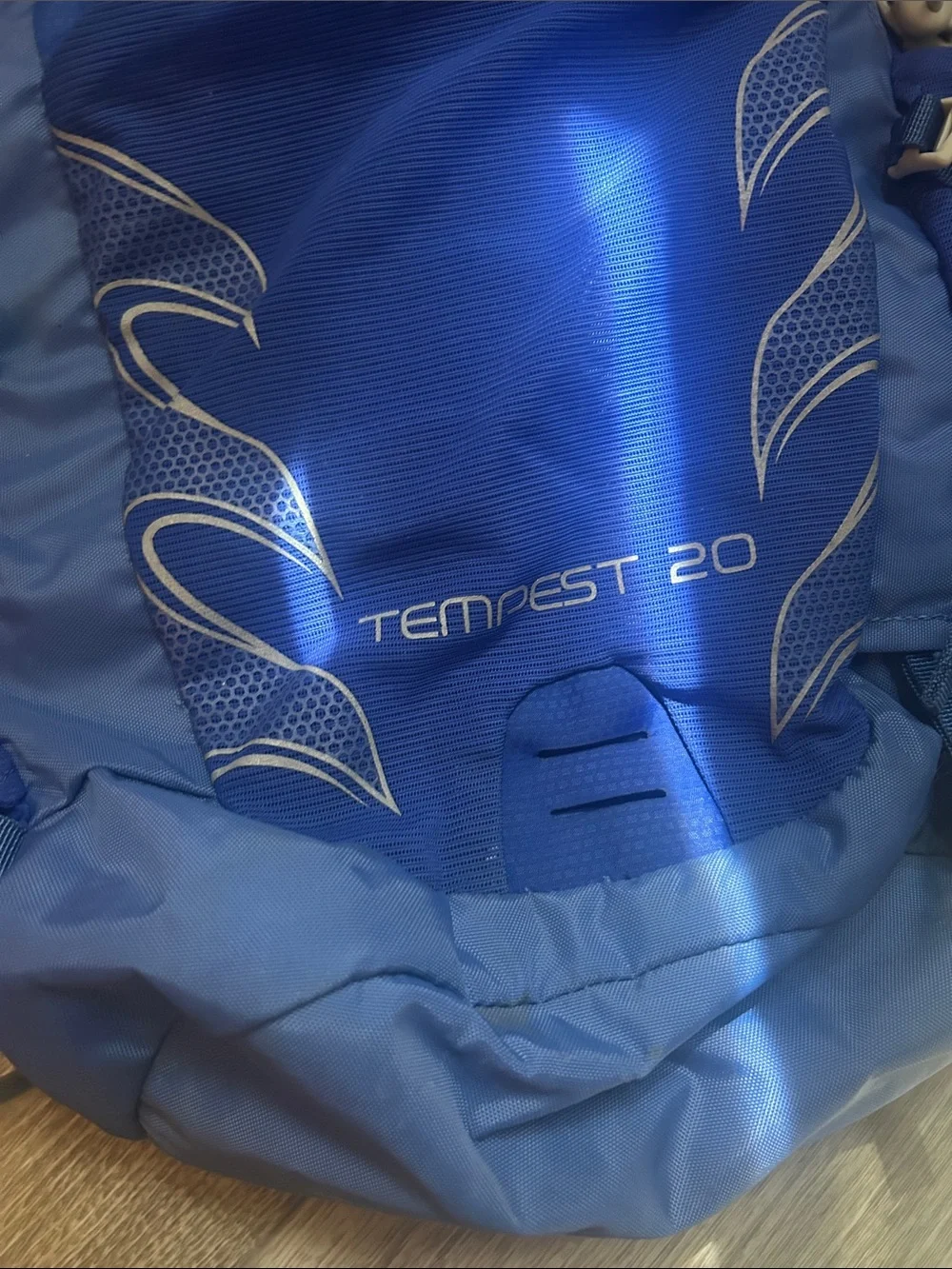 OSPREY Tempest 20 Backpack in Royal Blue and Light Blue